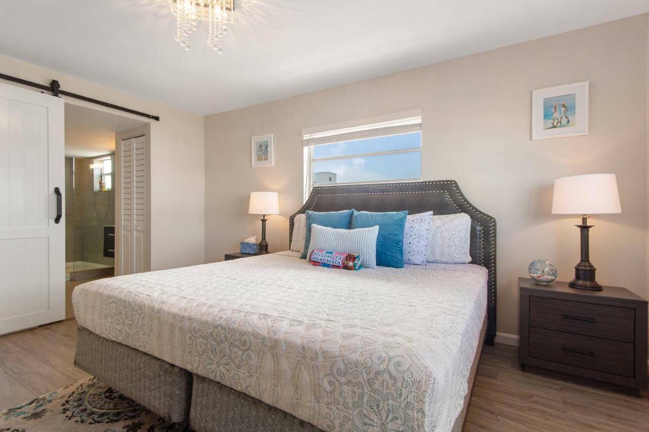 2 Bedroom 2 Bath With Patio On 11Th Collins Ave 迈阿密海滩 外观 照片