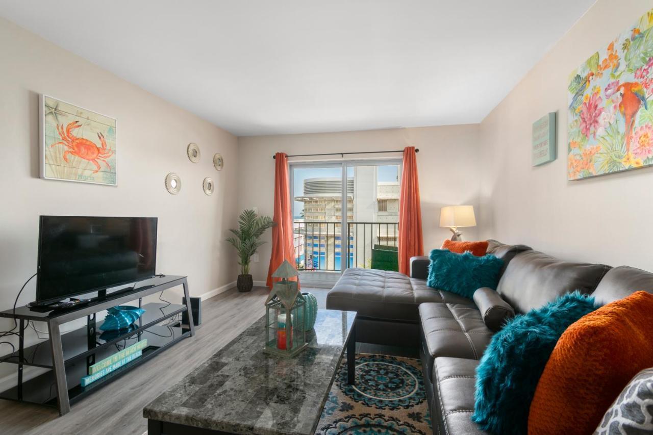 2 Bedroom 2 Bath With Patio On 11Th Collins Ave 迈阿密海滩 外观 照片