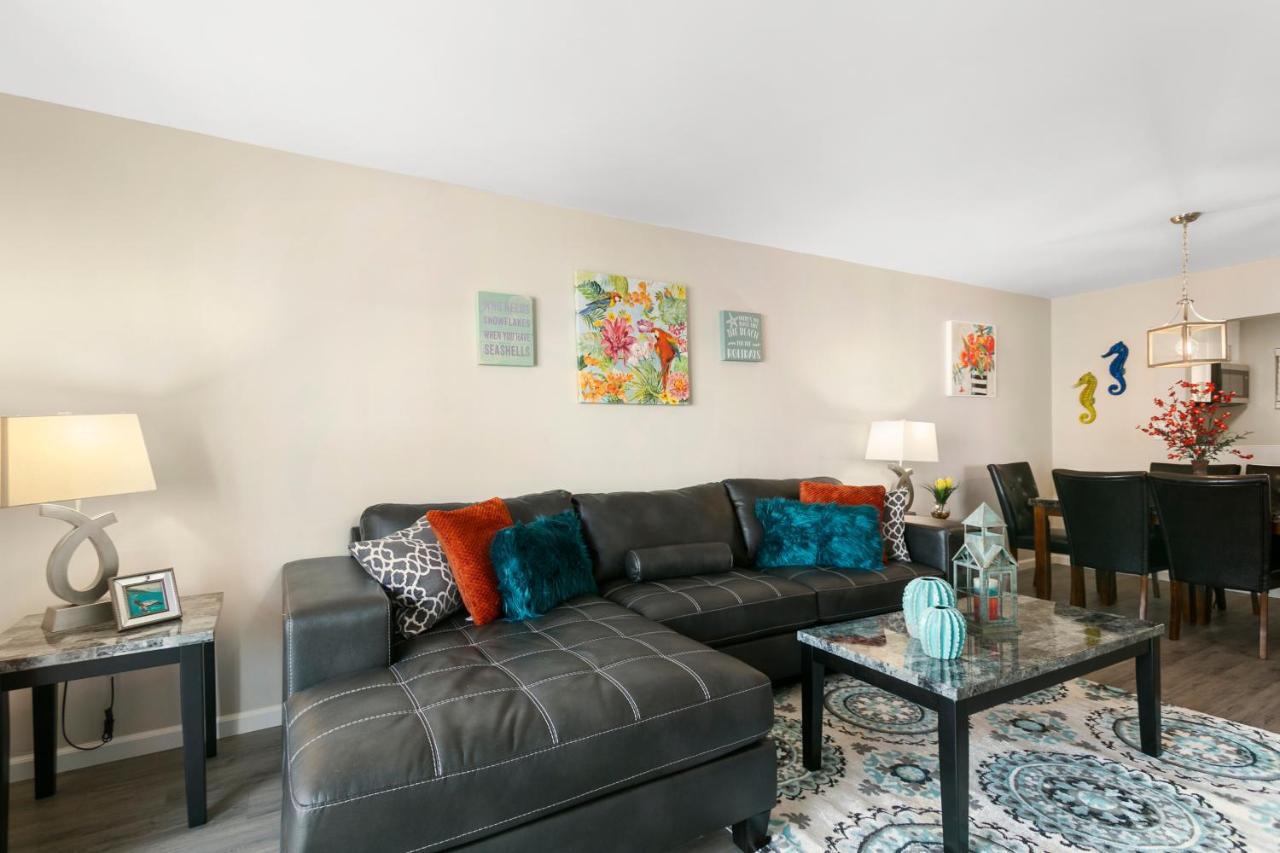 2 Bedroom 2 Bath With Patio On 11Th Collins Ave 迈阿密海滩 外观 照片